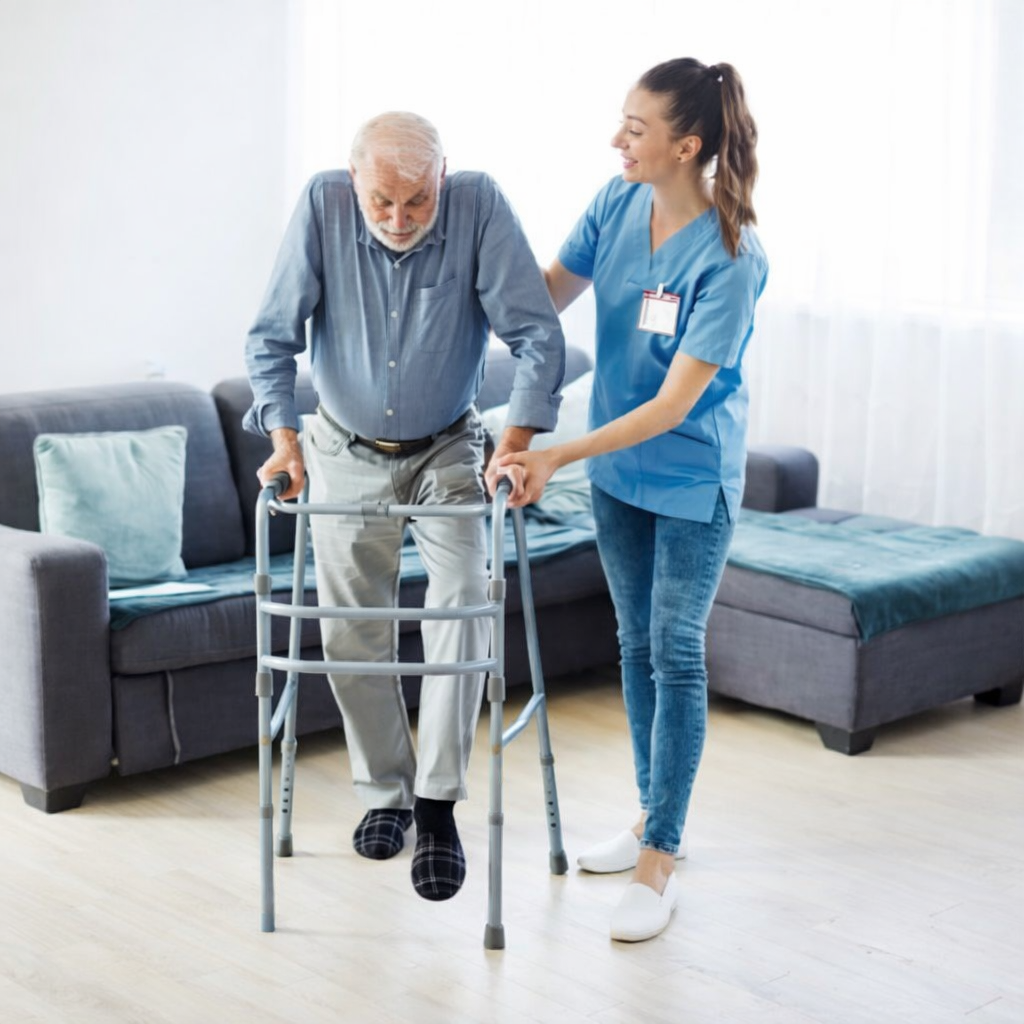 Atencion geriatrica especializada con acompanamiento familiar